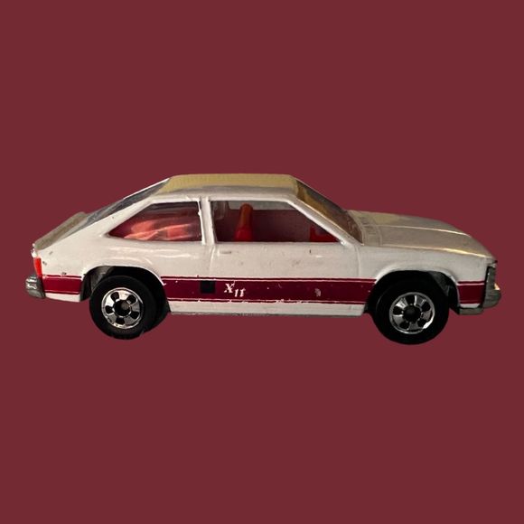 Vintage 1980 Hot Wheels Chevy Citation Model Die-cast Car - Picture 5 of 5
